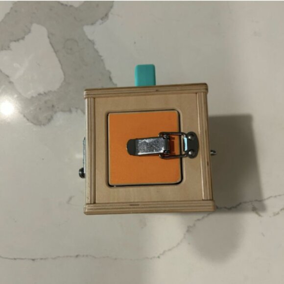 $25 ADD ON Lovevery lock box - part of month 19-21 kit H&M Jamie Kay Zara - Picture 1 of 4